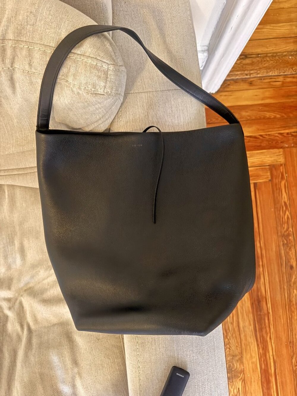 The Row Large N/S Park Tote Black Leather
